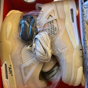 Off white Jordan 4,s